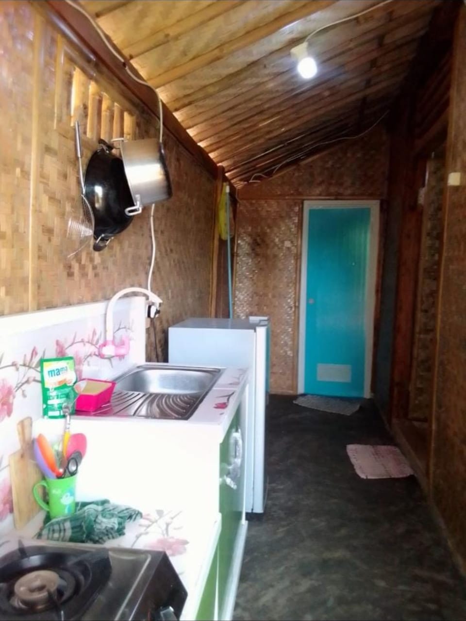 Standard Triple Room | Private kitchen
