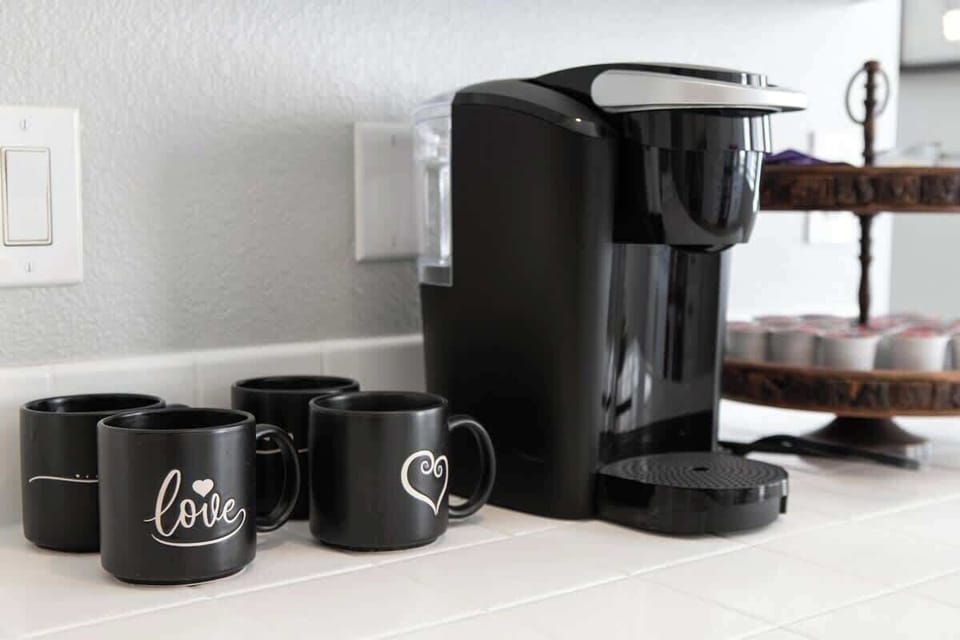Who doesn't like coffee? We bet you do, so we've got a few cups for you.