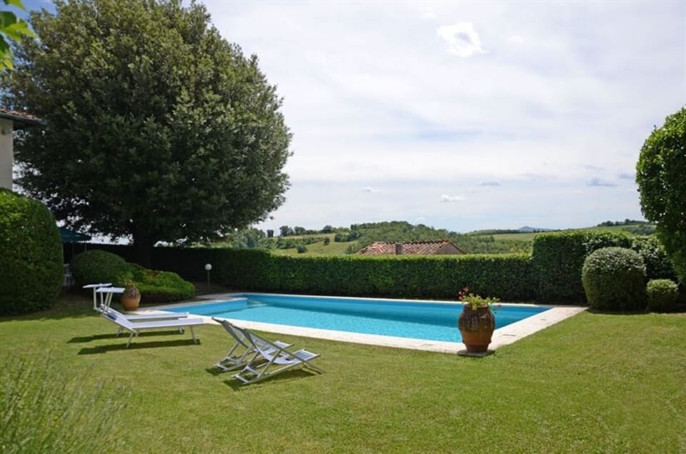 villa-montalcinello-chiusdino-villa-pool