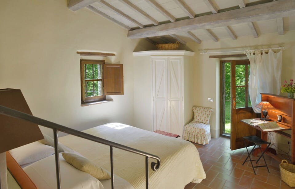 Autumn, Bedroom, Spring, Summer