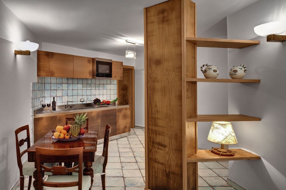 stony-villa-volcano-view-sant-agata-sui-due-golfi-villa-kitchen