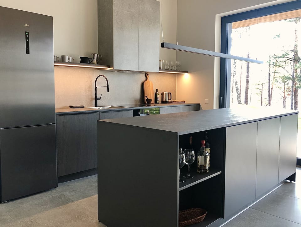 Luxury Villa | Private kitchen | Fridge, oven, stovetop, coffee/tea maker