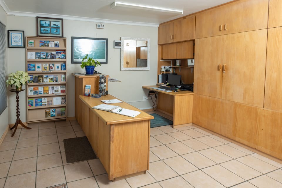 Aire del Mar Guest House Bed and Breakfast in Western Cape