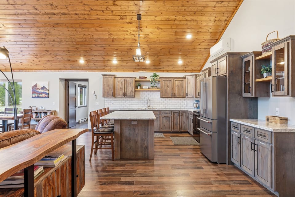 Fully equipped kitchen