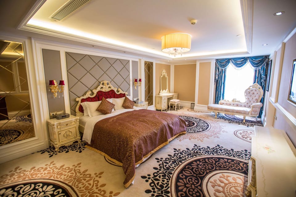 Premium bedding, down comforters, pillowtop beds, minibar