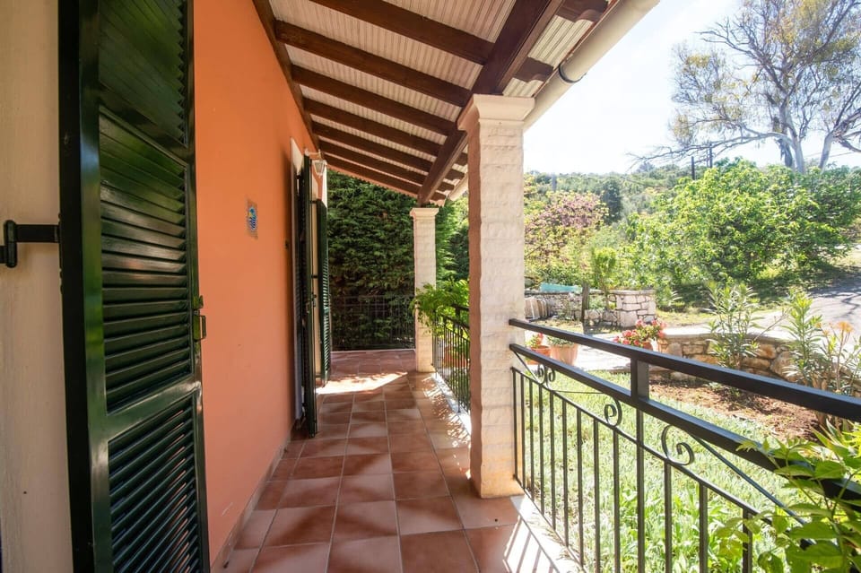Villa Annie image