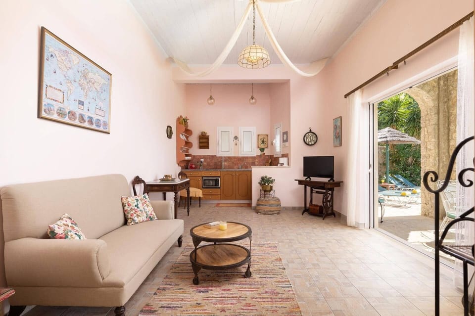 Villa Astarti image