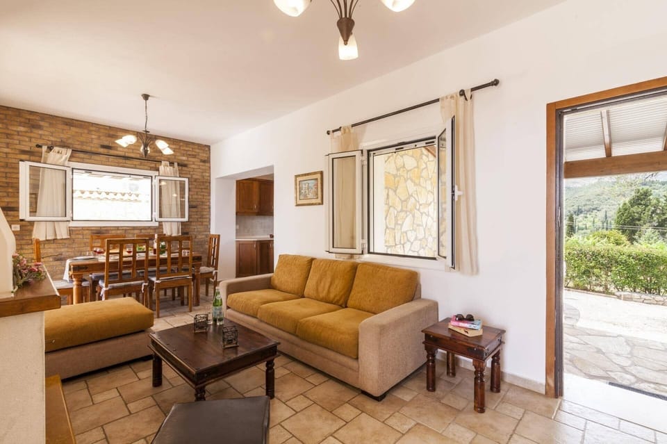 Villa Carollina image