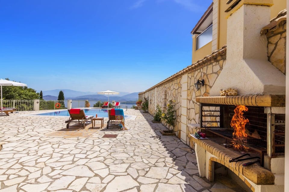 Villa Carollina image