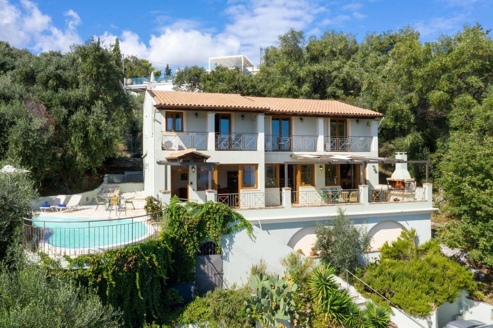 Villa Firefly image