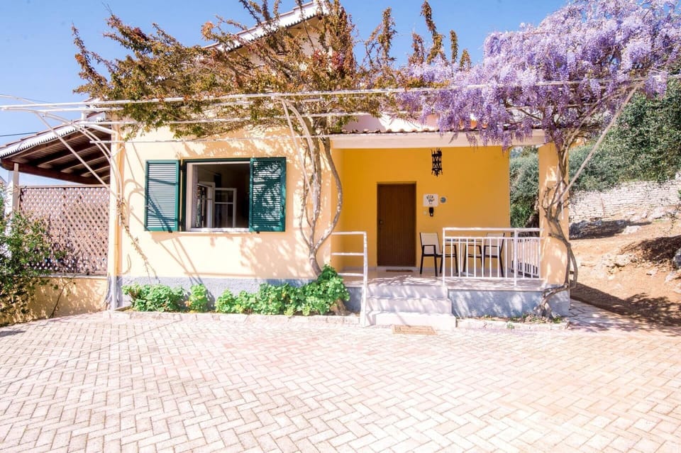 Villa Kiki image