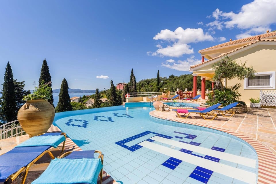 Villa Vrysoulla image