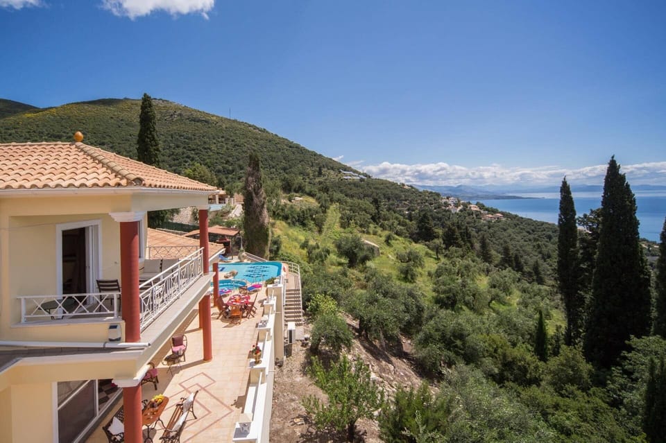 Villa Vrysoulla image