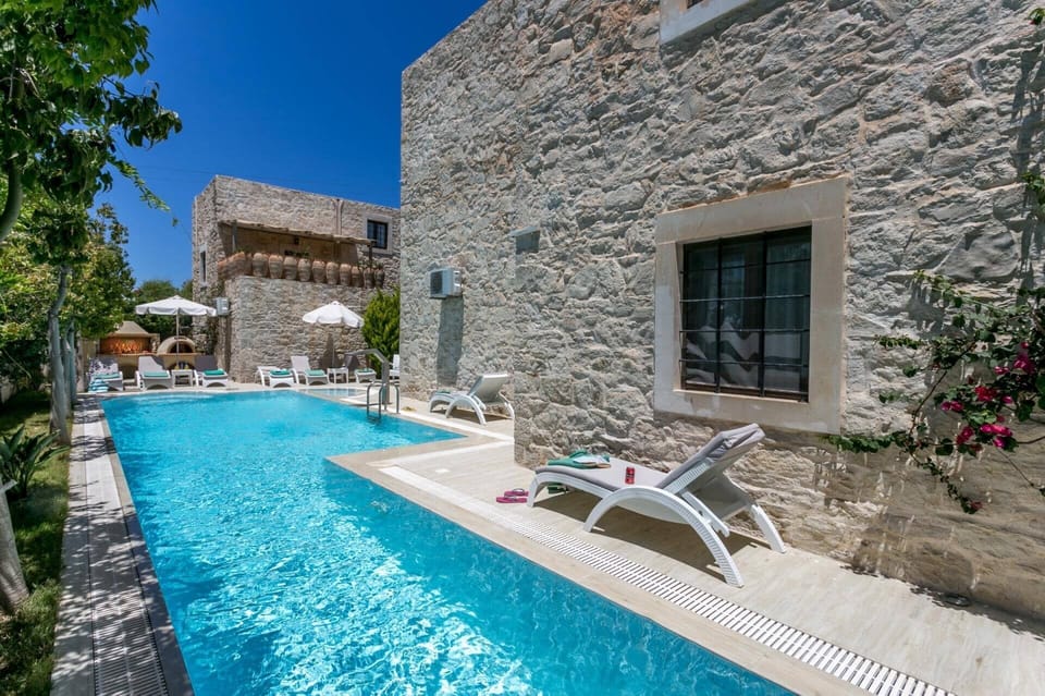 Villa Dominikos image