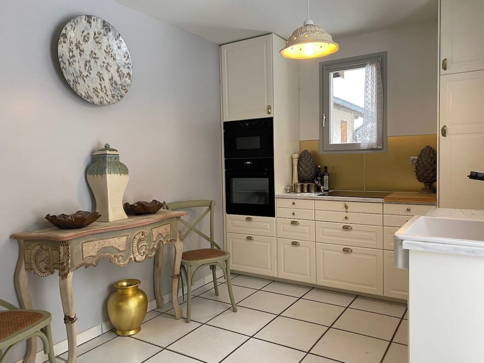 Prepare a meal in the well equipped fabulous kitchen with direct access to the garden patio
