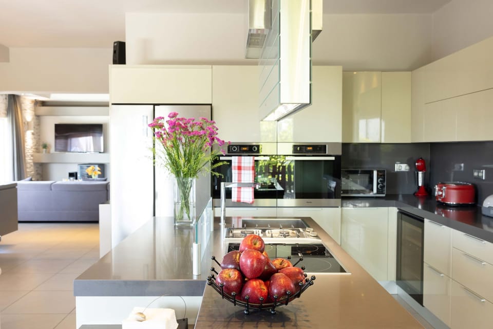Luxury Villa, Ensuite, Valley View (Luxury Villa Helanes) | Private kitchen