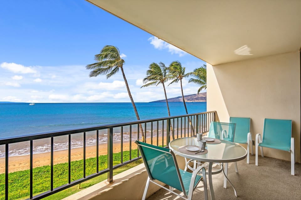Views towards Maalea and Lahaina.