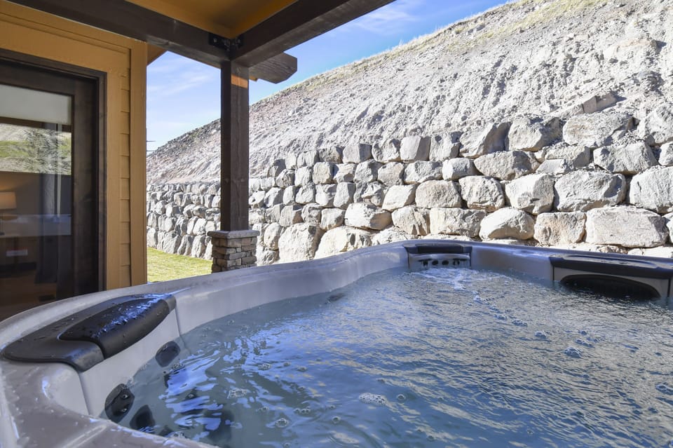 hot tub