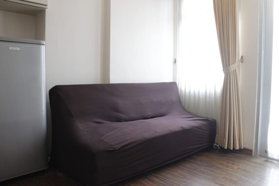 Room | Living area | TV