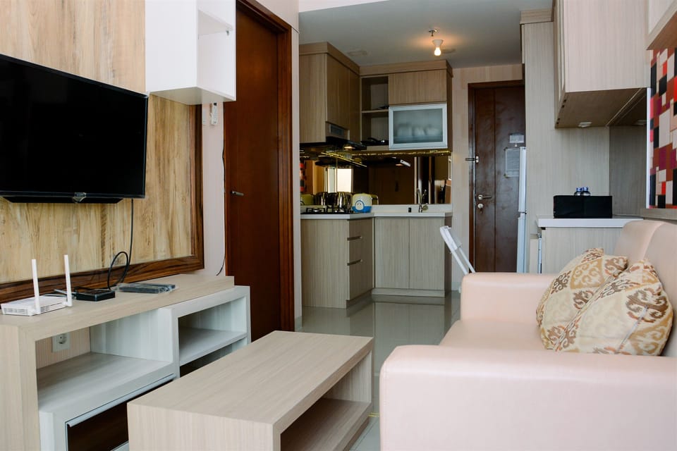 Room | Living area | TV