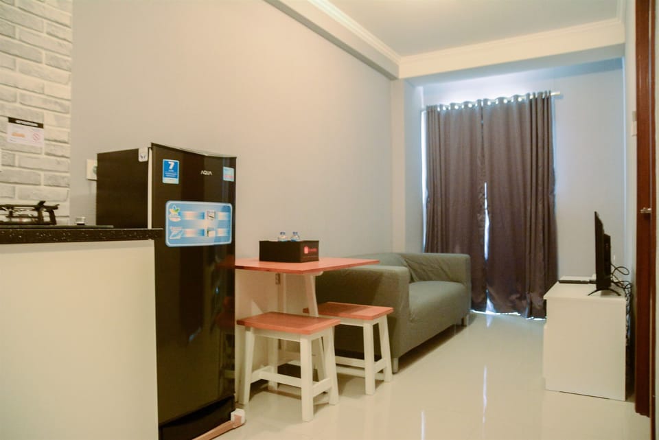 Room | Living area | TV