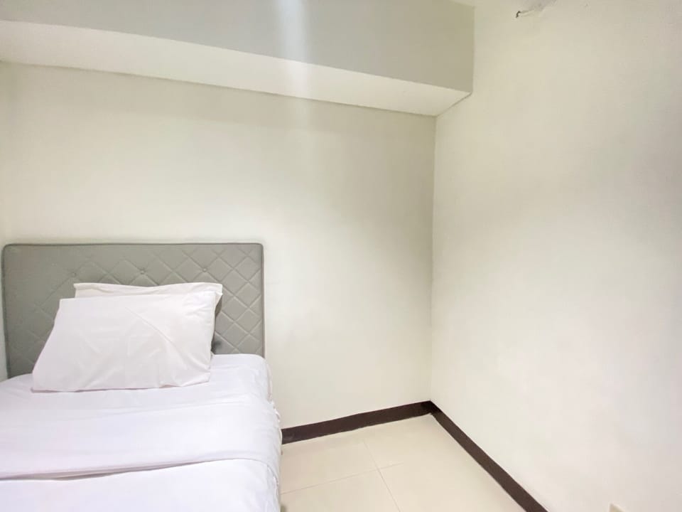 Room | 2 bedrooms, iron/ironing board, free WiFi, bed sheets