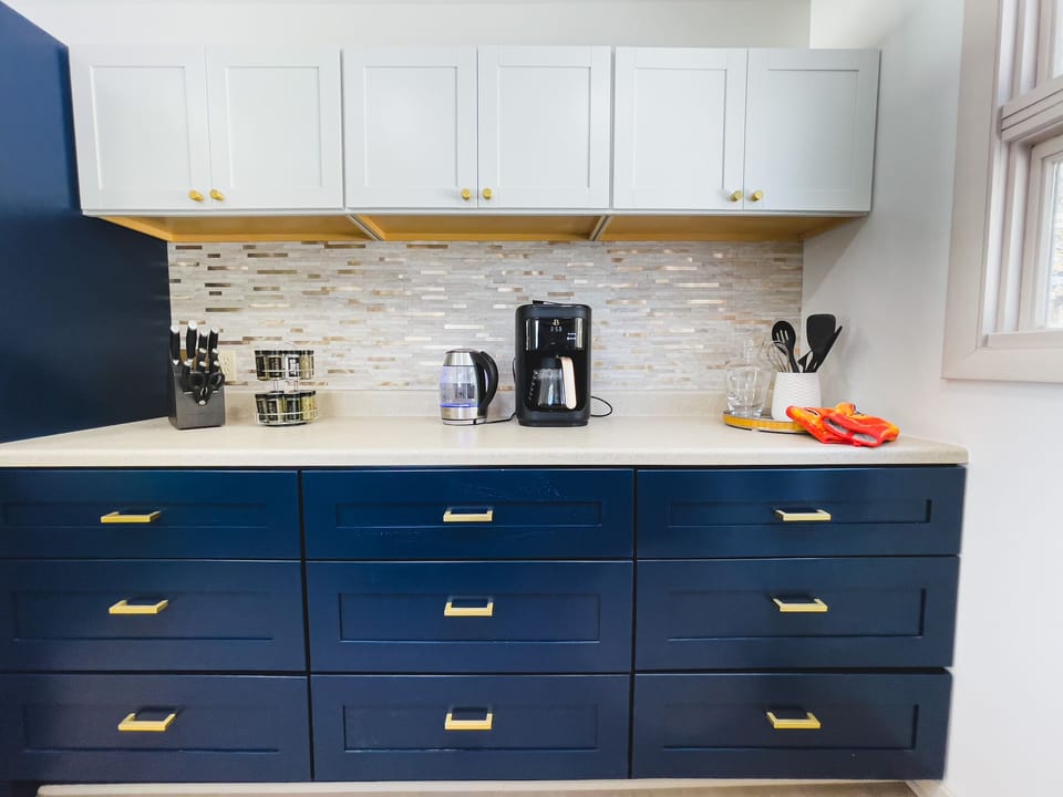 House | Private kitchen | Fridge, microwave, oven, stovetop