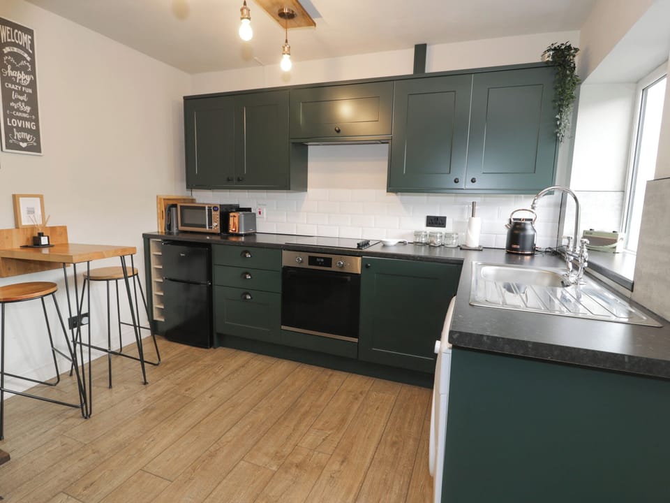 Cottage | Interior