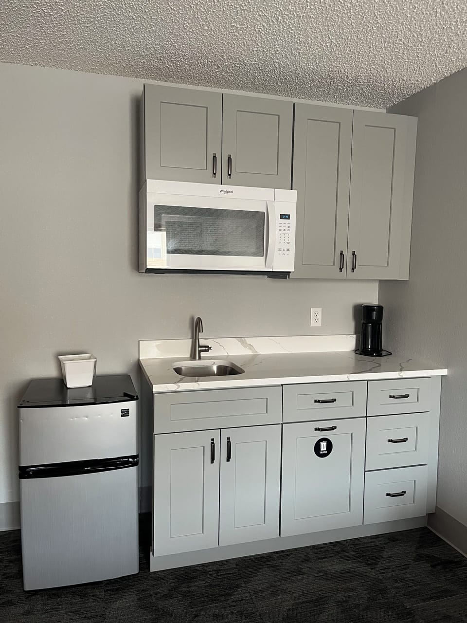 Deluxe Single Room | Desk, laptop workspace, blackout drapes, iron/ironing board (on request)