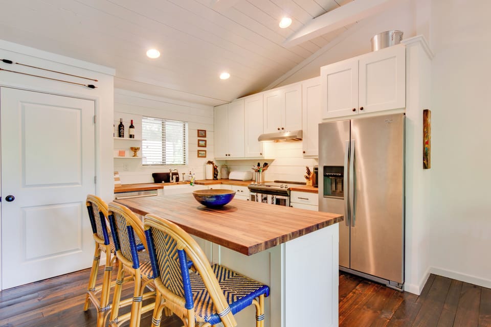 Kitchen | Keurig Coffee Maker