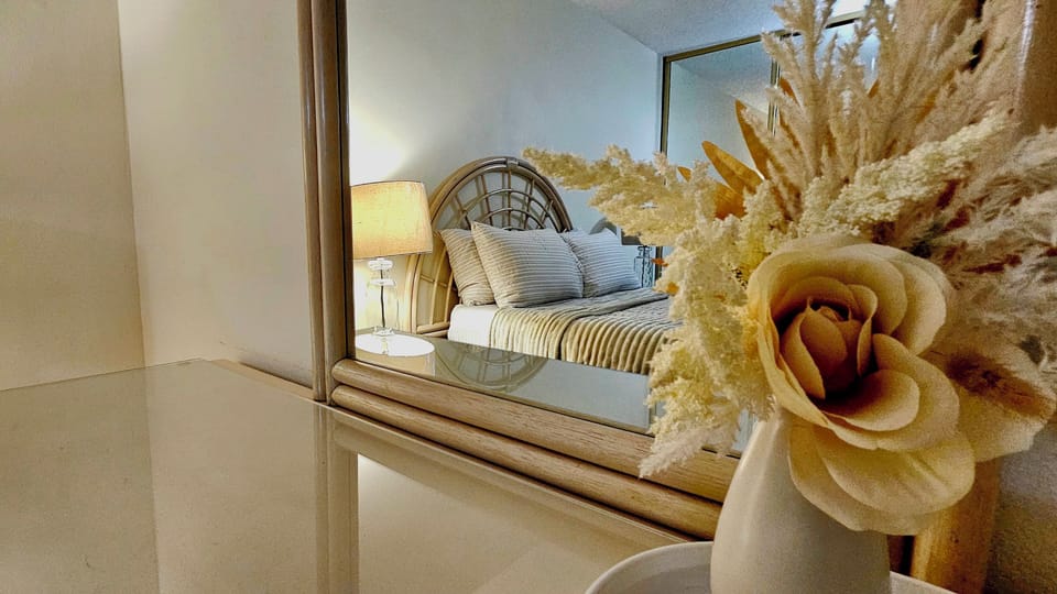 Queen size bedroom