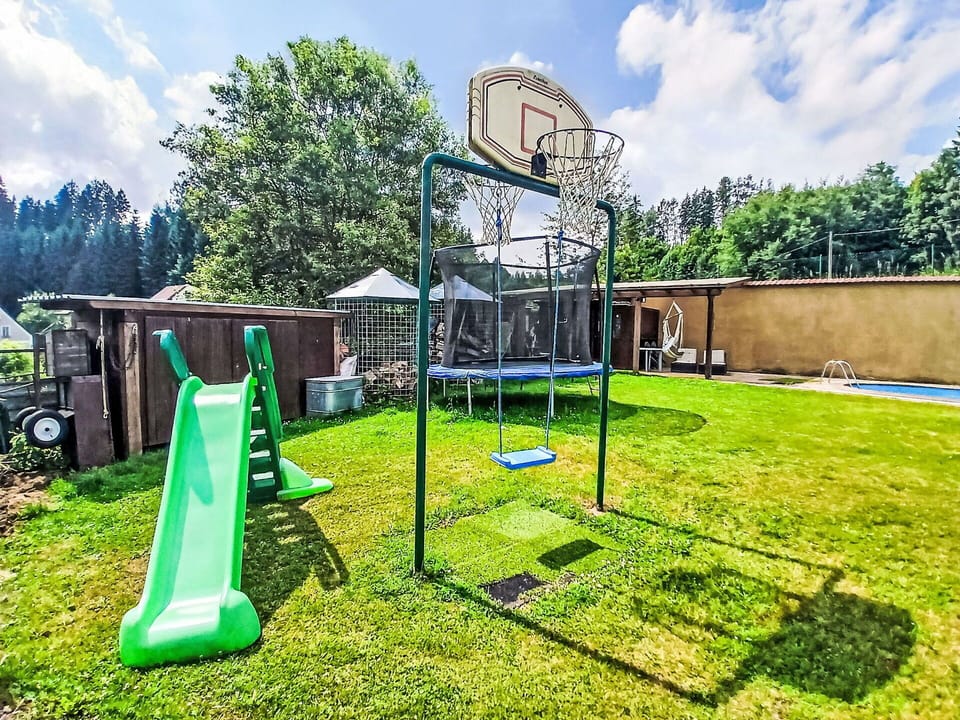 Outdoor Play Equipment, Sports, Garden, Artificial Turf, Net, Lawn, Backyard
