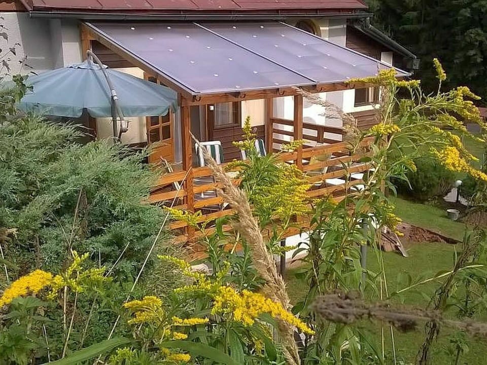 Plant, Plant Community, Nature, Building, Flower, Botany, Biome, Cottage, Shade, Natural Landscape