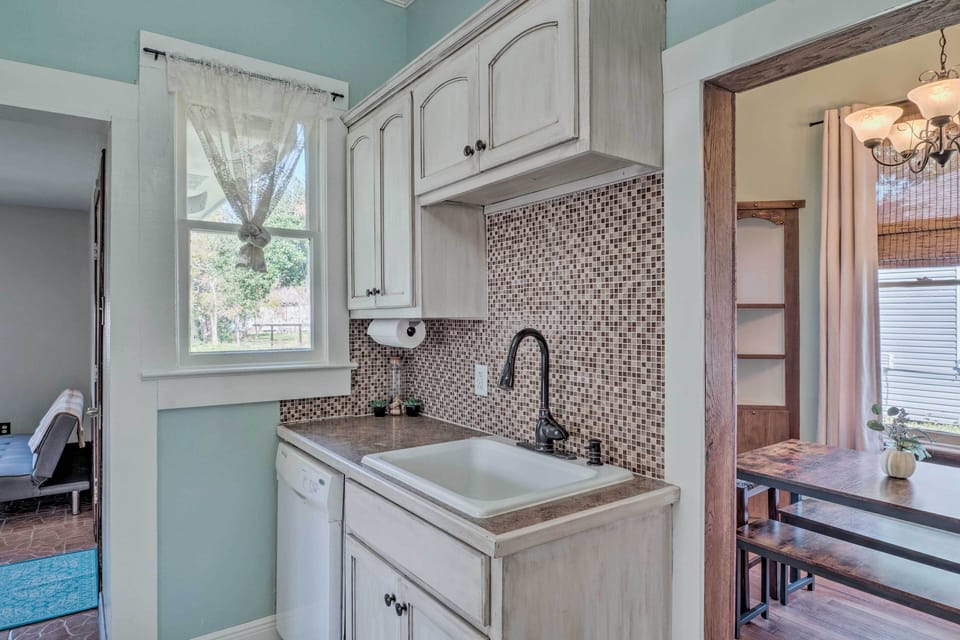 Kitchen | Keurig Coffee Maker