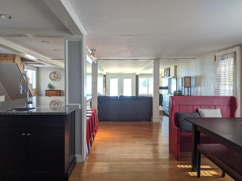 Large open floor plan- bright and sunny