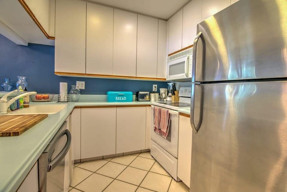 The Well Equipped Kitchen of the Condo at the World Tennis Club