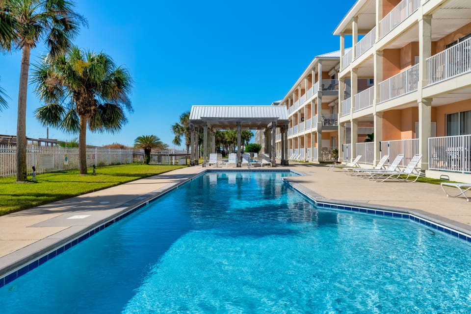 Condo Pool Dauphin Island