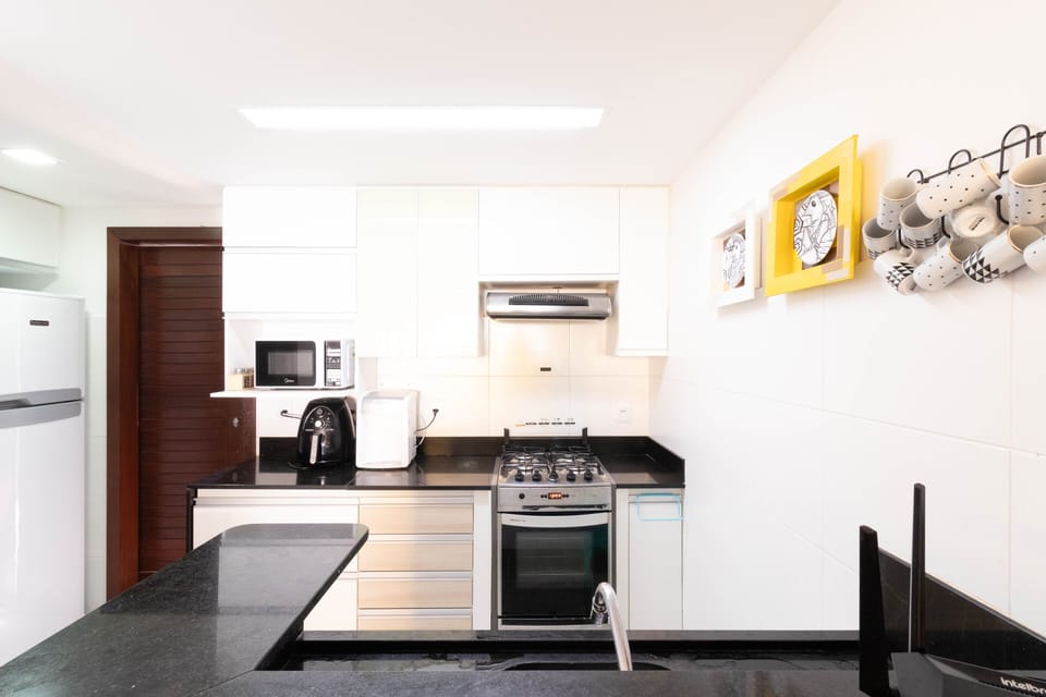 Apartment | Private kitchen | Fridge, microwave, oven, toaster