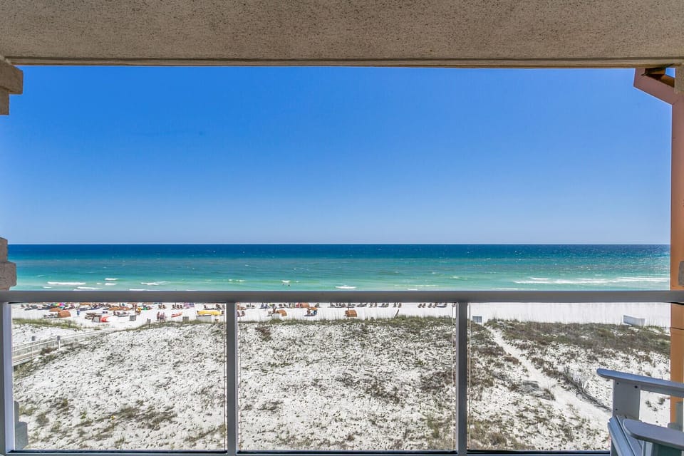 BC-304A - Balcony View