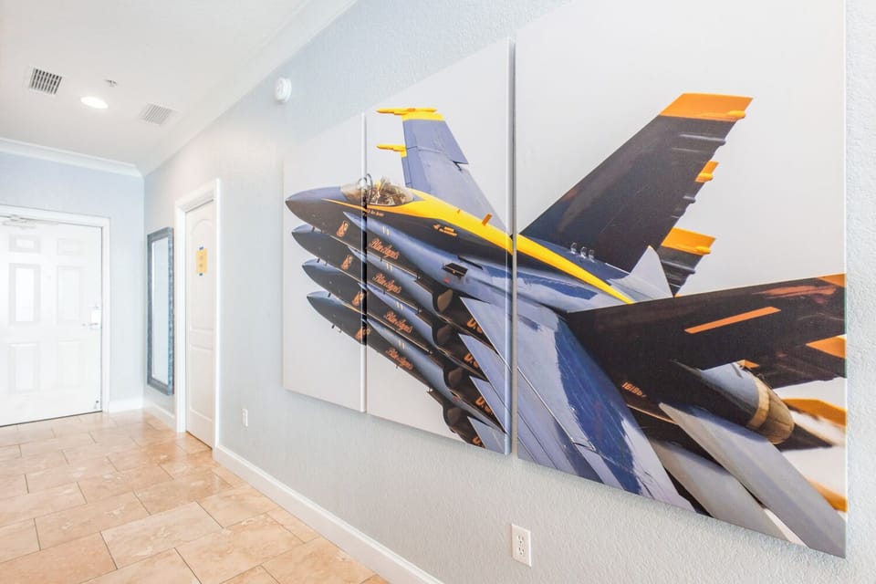 BC-1904 - Blue Angel Hallway