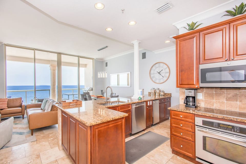 BC-1904 - Kitchen View
