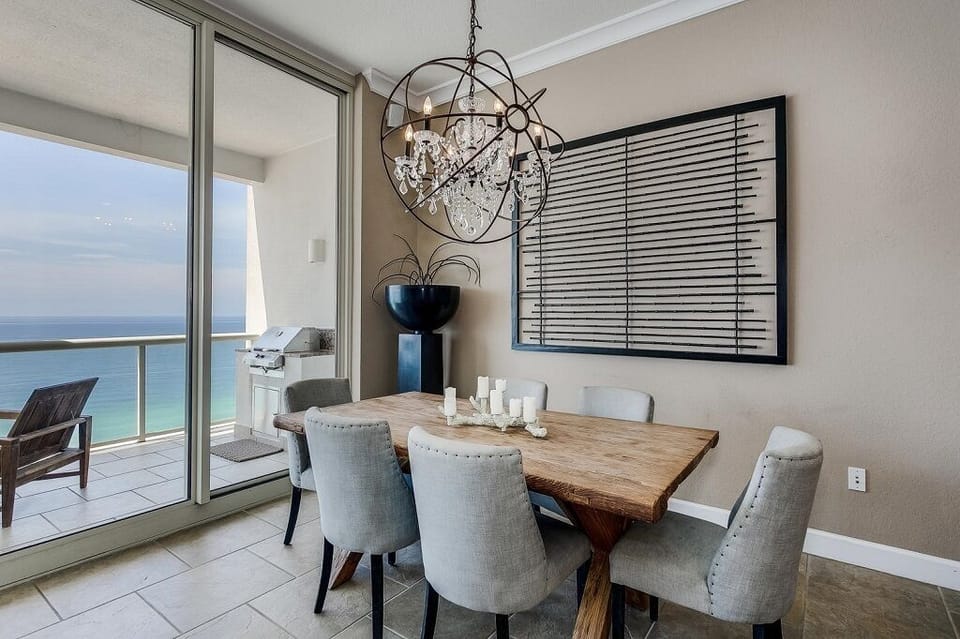 Beach Club 2004 - Dining room