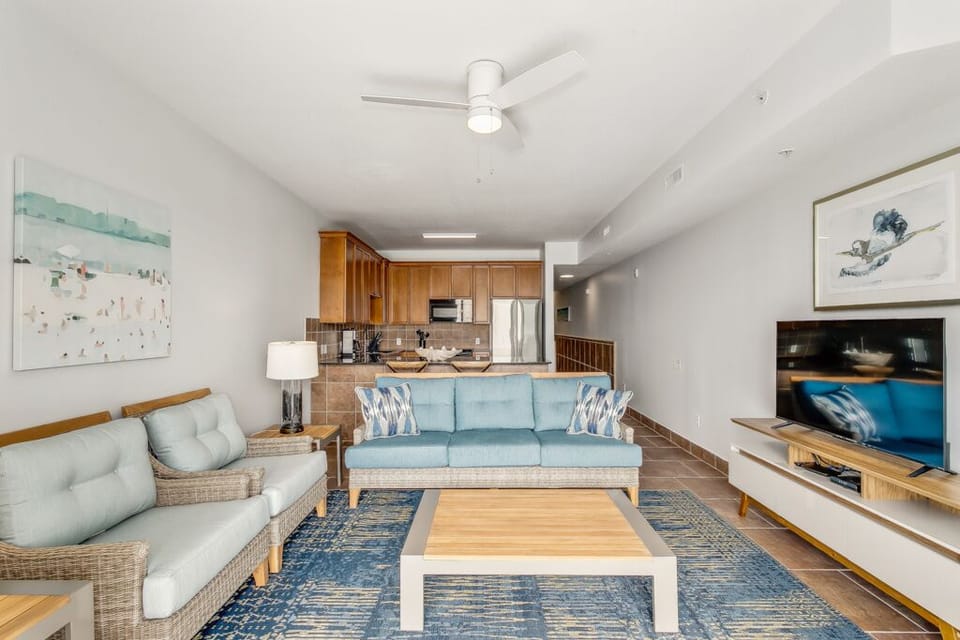 Beach Club 205B - living room