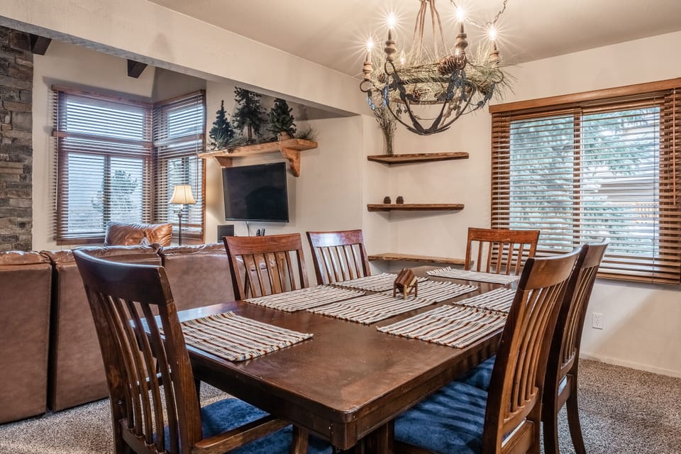 Dining Table for 6