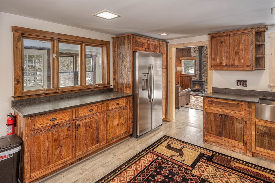 Kitchen with plenty of space to cook