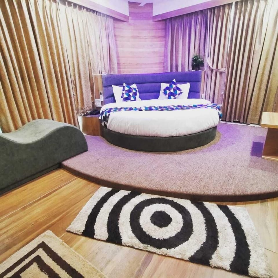Studio Suite | Soundproofing, free WiFi, bed sheets