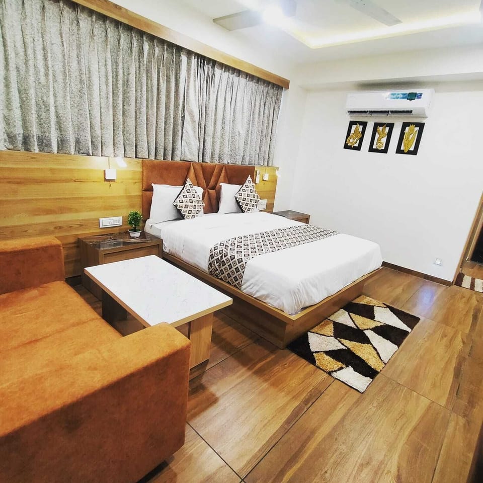 Executive Room | Soundproofing, free WiFi, bed sheets