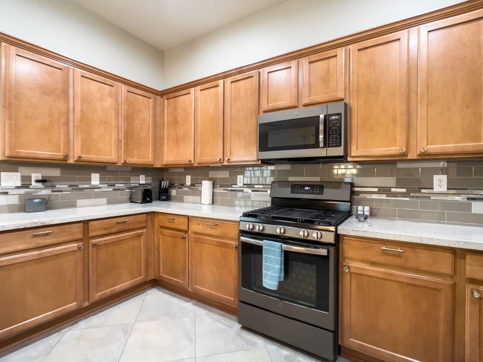 Never too many cooks in this huge kitchen!