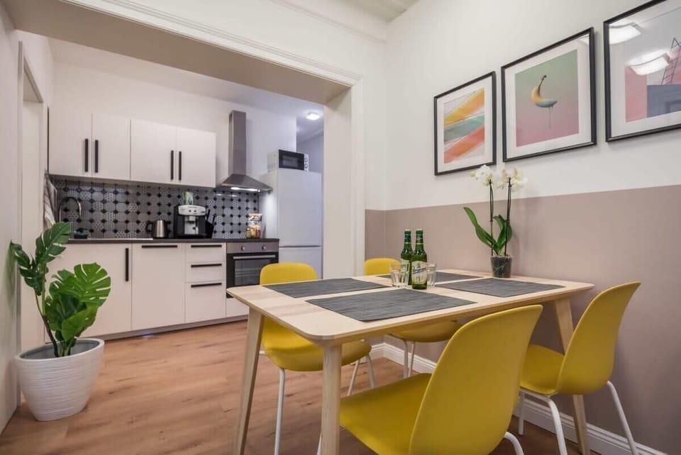 Cooking & Dining spot
