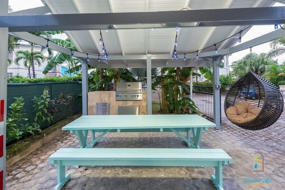 Shared BBQ and picnic area available. 
